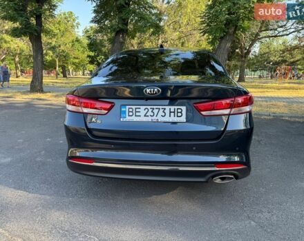 Синий Киа K5, объемом двигателя 2 л и пробегом 256 тыс. км за 13799 $, фото 5 на Automoto.ua