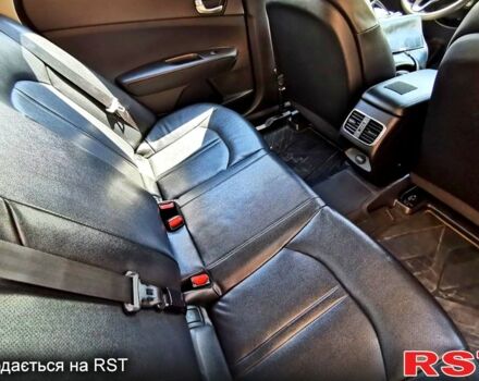 Синий Киа K5, объемом двигателя 2 л и пробегом 288 тыс. км за 11000 $, фото 7 на Automoto.ua