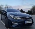 Синий Киа K5, объемом двигателя 2 л и пробегом 188 тыс. км за 17500 $, фото 3 на Automoto.ua