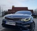Синий Киа K5, объемом двигателя 2 л и пробегом 188 тыс. км за 17500 $, фото 1 на Automoto.ua