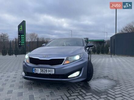 Киа K5 2010 в Полтаве на Automoto.ua Синий Киа K5, объемом двигателя 2 л и пробегом 348 тыс. км за 7700 $, фото 1 на Automoto.ua