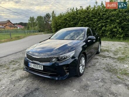 Киа K5 2017 в Киеве на Automoto.ua Синий Киа K5, объемом двигателя 2 л и пробегом 243 тыс. км за 13300 $, фото 1 на Automoto.ua