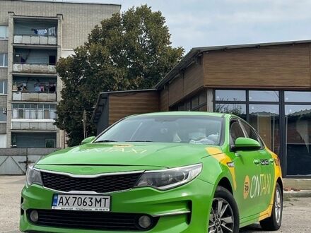 Зелений Кіа K5, об'ємом двигуна 2 л та пробігом 564 тис. км за 6200 $, фото 1 на Automoto.ua