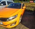 Оранжевый Киа K5, объемом двигателя 2 л и пробегом 500 тыс. км за 5900 $, фото 1 на Automoto.ua