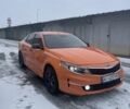 Помаранчевий Кіа K5, об'ємом двигуна 2 л та пробігом 465 тис. км за 9100 $, фото 1 на Automoto.ua