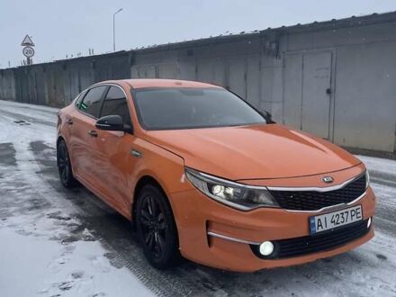 Помаранчевий Кіа K5, об'ємом двигуна 2 л та пробігом 465 тис. км за 9100 $, фото 1 на Automoto.ua