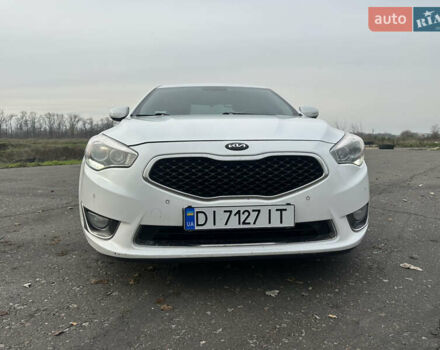 Белый Киа K7, объемом двигателя 3 л и пробегом 235 тыс. км за 11699 $, фото 12 на Automoto.ua