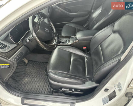 Белый Киа K7, объемом двигателя 3 л и пробегом 235 тыс. км за 11699 $, фото 35 на Automoto.ua