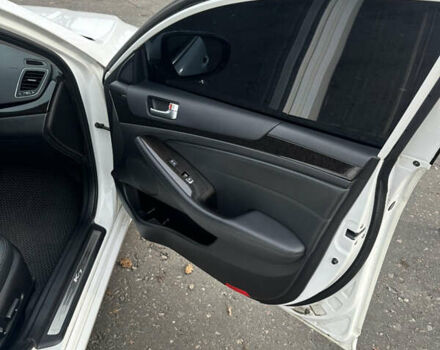 Белый Киа K7, объемом двигателя 3 л и пробегом 235 тыс. км за 11699 $, фото 23 на Automoto.ua