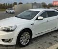 Білий Кіа K7, об'ємом двигуна 3 л та пробігом 187 тис. км за 10100 $, фото 1 на Automoto.ua