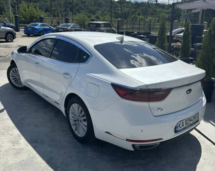 Белый Киа K7, объемом двигателя 3 л и пробегом 310 тыс. км за 13699 $, фото 5 на Automoto.ua