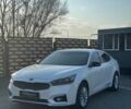 Білий Кіа K7, об'ємом двигуна 3 л та пробігом 233 тис. км за 12500 $, фото 1 на Automoto.ua