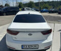 Белый Киа K7, объемом двигателя 3 л и пробегом 310 тыс. км за 13699 $, фото 7 на Automoto.ua