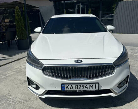 Белый Киа K7, объемом двигателя 3 л и пробегом 310 тыс. км за 13699 $, фото 3 на Automoto.ua