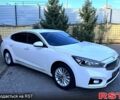 Білий Кіа K7, об'ємом двигуна 3 л та пробігом 220 тис. км за 17800 $, фото 6 на Automoto.ua