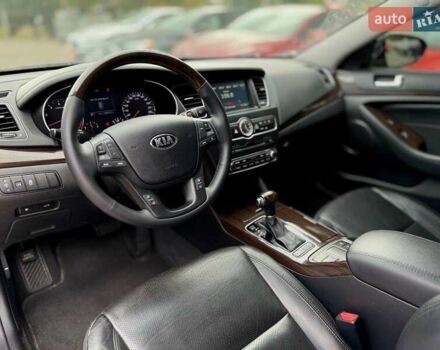 Черный Киа K7, объемом двигателя 3 л и пробегом 167 тыс. км за 9999 $, фото 7 на Automoto.ua