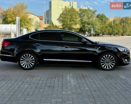 Черный Киа K7, объемом двигателя 3 л и пробегом 167 тыс. км за 9999 $, фото 2 на Automoto.ua