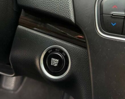 Чорний Кіа K7, об'ємом двигуна 3 л та пробігом 167 тис. км за 9499 $, фото 36 на Automoto.ua