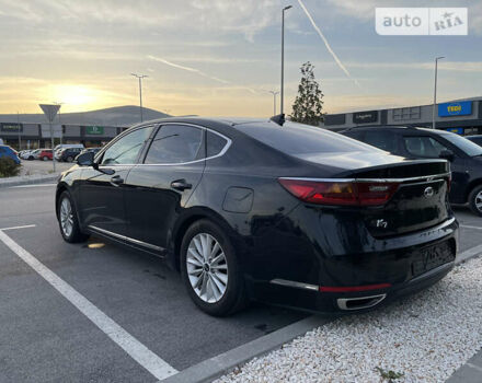 Черный Киа K7, объемом двигателя 3 л и пробегом 170 тыс. км за 15990 $, фото 7 на Automoto.ua