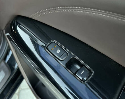 Черный Киа K7, объемом двигателя 2.2 л и пробегом 240 тыс. км за 18999 $, фото 63 на Automoto.ua