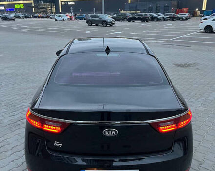 Черный Киа K7, объемом двигателя 3 л и пробегом 180 тыс. км за 13500 $, фото 5 на Automoto.ua