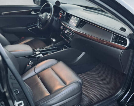 Черный Киа K7, объемом двигателя 2.2 л и пробегом 240 тыс. км за 18999 $, фото 57 на Automoto.ua