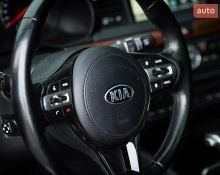 Черный Киа K7, объемом двигателя 2.2 л и пробегом 137 тыс. км за 20800 $, фото 3 на Automoto.ua