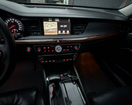 Чорний Кіа K7, об'ємом двигуна 3 л та пробігом 380 тис. км за 8200 $, фото 15 на Automoto.ua