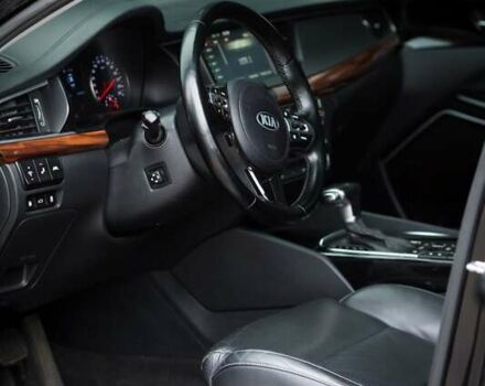 Черный Киа K7, объемом двигателя 2.2 л и пробегом 137 тыс. км за 20800 $, фото 28 на Automoto.ua