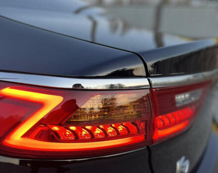 Черный Киа K7, объемом двигателя 2.2 л и пробегом 240 тыс. км за 18999 $, фото 19 на Automoto.ua