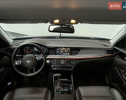 Черный Киа K7, объемом двигателя 2.2 л и пробегом 240 тыс. км за 18999 $, фото 86 на Automoto.ua