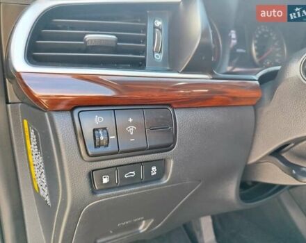 Черный Киа K7, объемом двигателя 3 л и пробегом 233 тыс. км за 14500 $, фото 9 на Automoto.ua