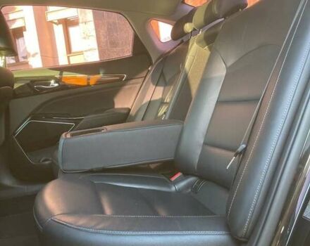 Черный Киа K7, объемом двигателя 2.2 л и пробегом 240 тыс. км за 18800 $, фото 26 на Automoto.ua