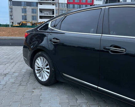 Черный Киа K7, объемом двигателя 3 л и пробегом 180 тыс. км за 13500 $, фото 7 на Automoto.ua