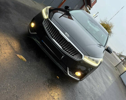 Чорний Кіа K7, об'ємом двигуна 3 л та пробігом 380 тис. км за 8200 $, фото 1 на Automoto.ua