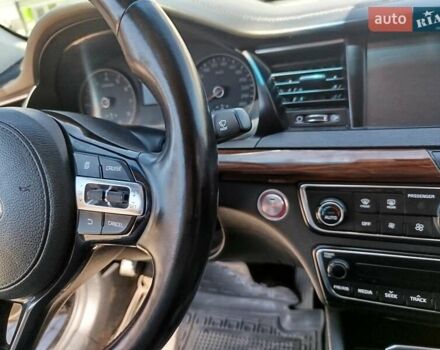 Черный Киа K7, объемом двигателя 3 л и пробегом 233 тыс. км за 14500 $, фото 6 на Automoto.ua