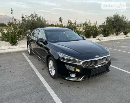Черный Киа K7, объемом двигателя 3 л и пробегом 170 тыс. км за 15990 $, фото 1 на Automoto.ua