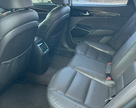 Черный Киа K7, объемом двигателя 2.2 л и пробегом 240 тыс. км за 18999 $, фото 66 на Automoto.ua