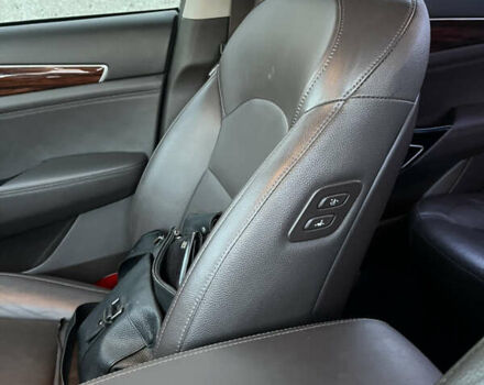 Черный Киа K7, объемом двигателя 2.2 л и пробегом 240 тыс. км за 18999 $, фото 74 на Automoto.ua