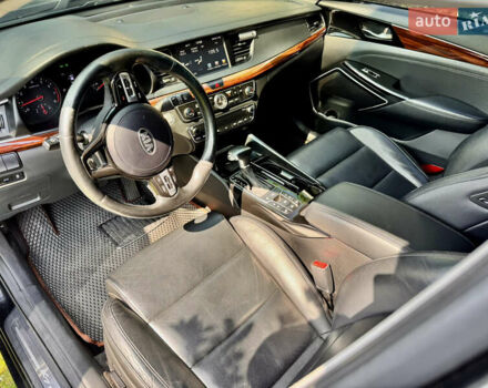 Чорний Кіа K7, об'ємом двигуна 3 л та пробігом 251 тис. км за 15000 $, фото 7 на Automoto.ua