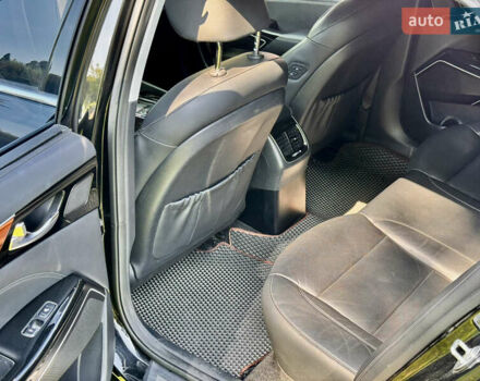 Чорний Кіа K7, об'ємом двигуна 3 л та пробігом 251 тис. км за 15000 $, фото 16 на Automoto.ua