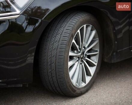 Черный Киа K7, объемом двигателя 2.2 л и пробегом 137 тыс. км за 20800 $, фото 19 на Automoto.ua