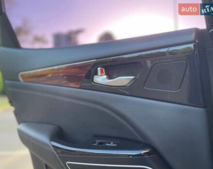 Черный Киа K7, объемом двигателя 2.2 л и пробегом 240 тыс. км за 18800 $, фото 23 на Automoto.ua