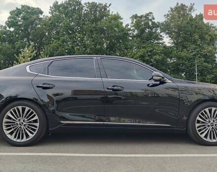 Черный Киа K7, объемом двигателя 2.2 л и пробегом 178 тыс. км за 19950 $, фото 5 на Automoto.ua