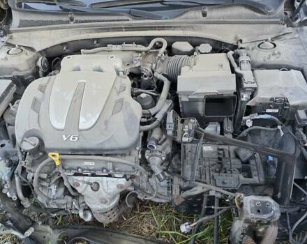 Черный Киа K7, объемом двигателя 3 л и пробегом 114 тыс. км за 9000 $, фото 7 на Automoto.ua