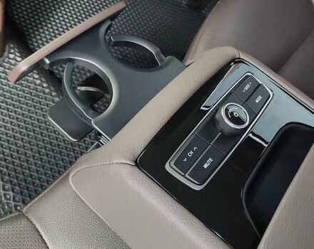 Черный Киа K7, объемом двигателя 2.2 л и пробегом 178 тыс. км за 19950 $, фото 24 на Automoto.ua