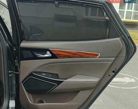 Черный Киа K7, объемом двигателя 2.2 л и пробегом 178 тыс. км за 19950 $, фото 20 на Automoto.ua