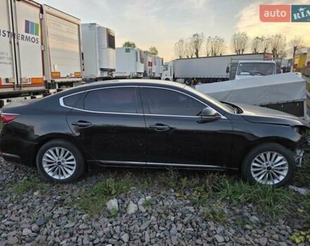 Черный Киа K7, объемом двигателя 3 л и пробегом 114 тыс. км за 9000 $, фото 3 на Automoto.ua