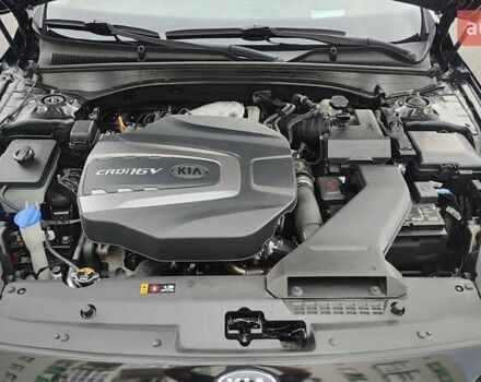 Черный Киа K7, объемом двигателя 2.2 л и пробегом 178 тыс. км за 19950 $, фото 45 на Automoto.ua