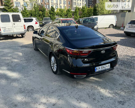 Чорний Кіа K7, об'ємом двигуна 3 л та пробігом 205 тис. км за 17500 $, фото 3 на Automoto.ua